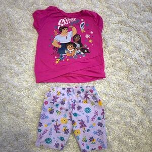 Disney Encanto outfit + additional shirt